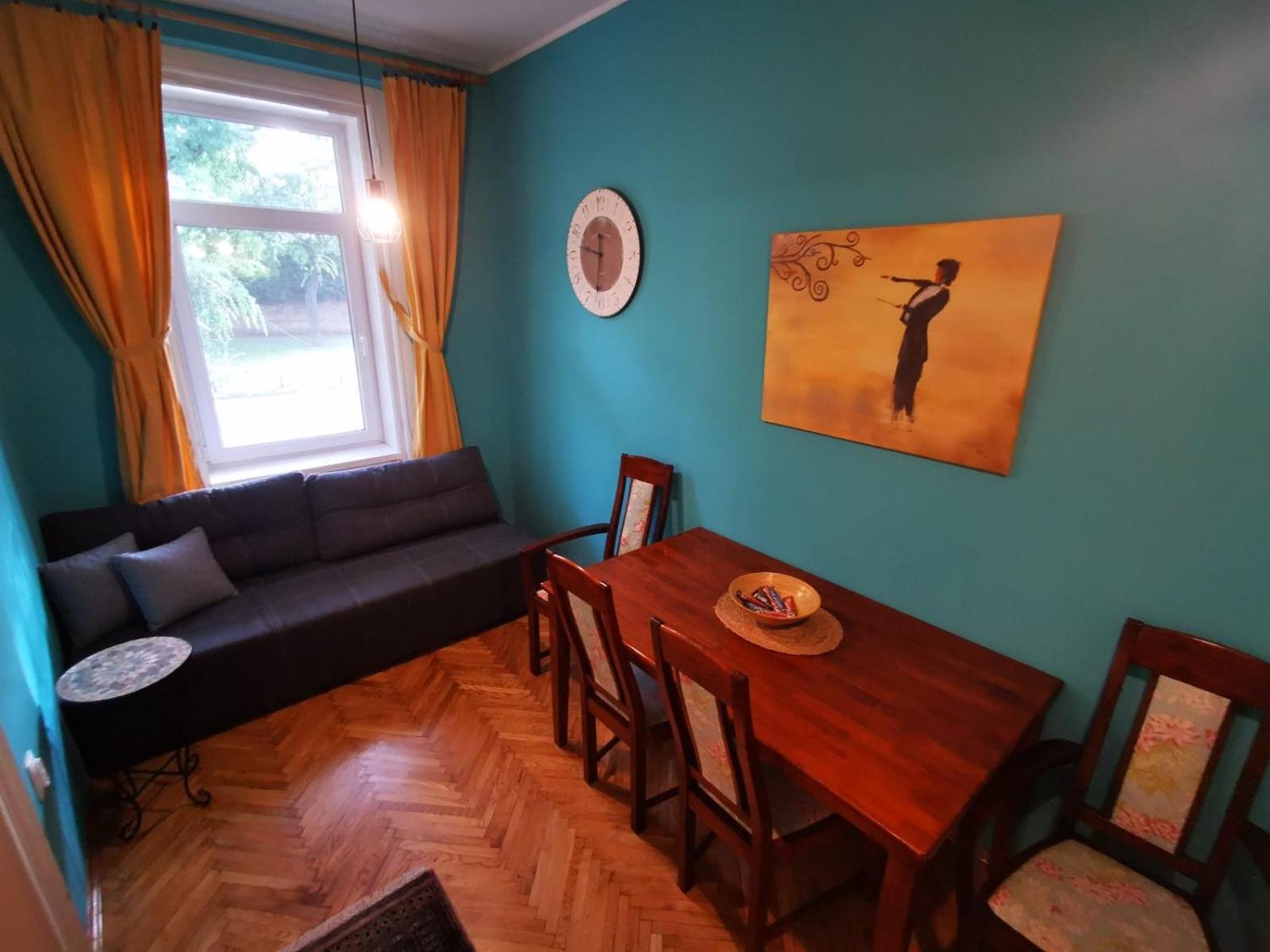 Sombor 19 Central Apartment Exterior photo